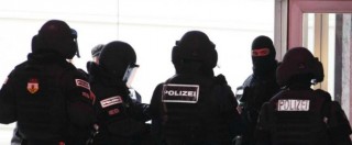 Copertina di Germania, fermato 25enne siriano: “Membro importante dell’Isis, voleva colpire la Bundesliga”