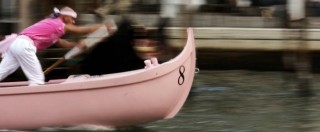 Copertina di Venezia, giallo in Laguna: vandalizzate le imbarcazioni della Regata Storica