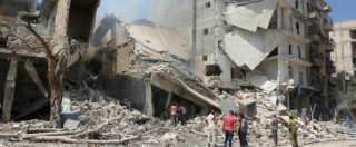 Copertina di Siria, Osservatorio diritti umani: “Almeno 35 civili uccisi in attacco dell’esercito turco a sud di Jarabulus”