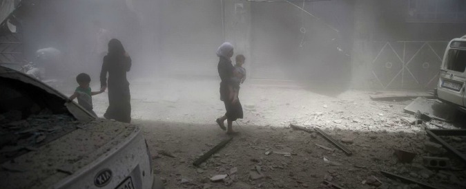 Siria, Ong: “25 morti, tra cui due bambini in un raid nella provincia di Aleppo”