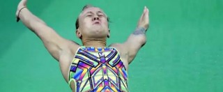 Copertina di Olimpiadi Rio 2016, il buco nell’acqua della tuffatrice russa Nadezhda Bazhina. Voto: zero – VIDEO