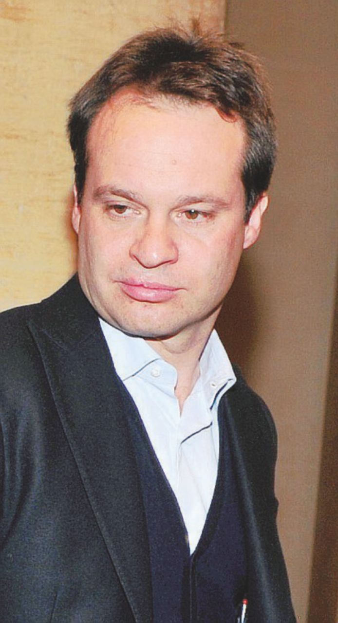 Serra, Carrai, tabacco, grandi cene e finanza: il renzismo al potere