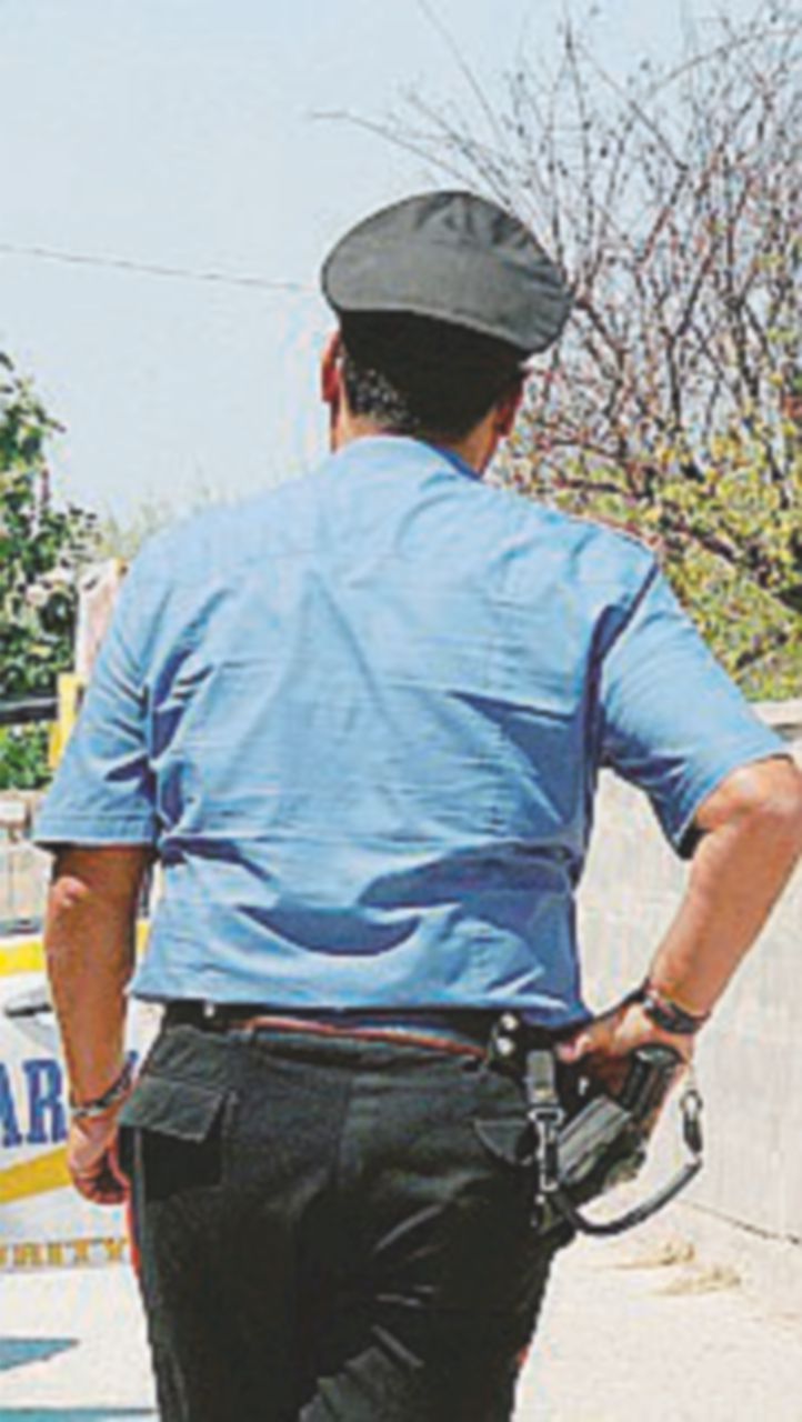 Vigilantes - Nel 2008 nel mirino del clan Arena Fece il nome del killer dei metronotte, è in lista per uscire dal programma protezione