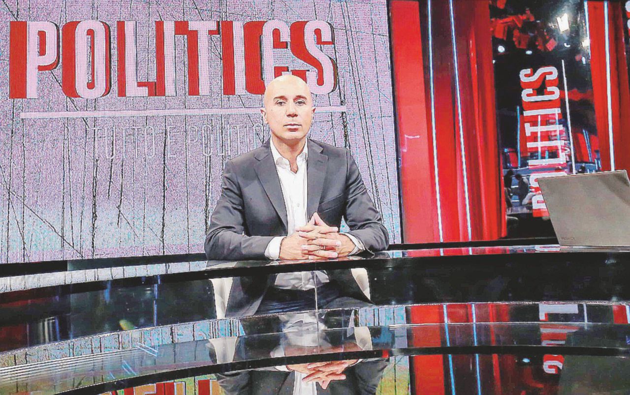 - Gianluca Semprini, ieri alla presentazione-stampa di Politics - Ansa Il ritorno dei talk con il cappio del referendum