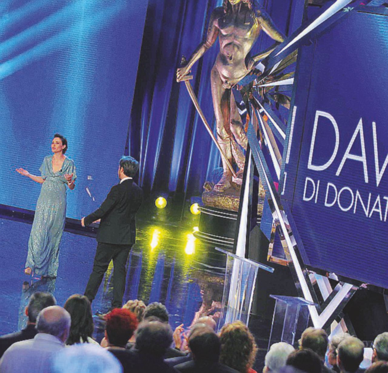 - La serata tv dei David di Donatello, trasmessa lo scorso aprile da Sky e condotta da Cattelan - Ansa Come la Rai s’è fatta scippare di nuovo i David