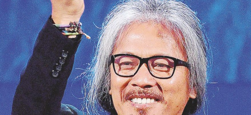 Al terzo tentativo - Lav Diaz a Venezia ha portato “The Woman Who Left” - Ansa Leone d’oro a Lav Diaz: con lui un capolavoro non da cinema