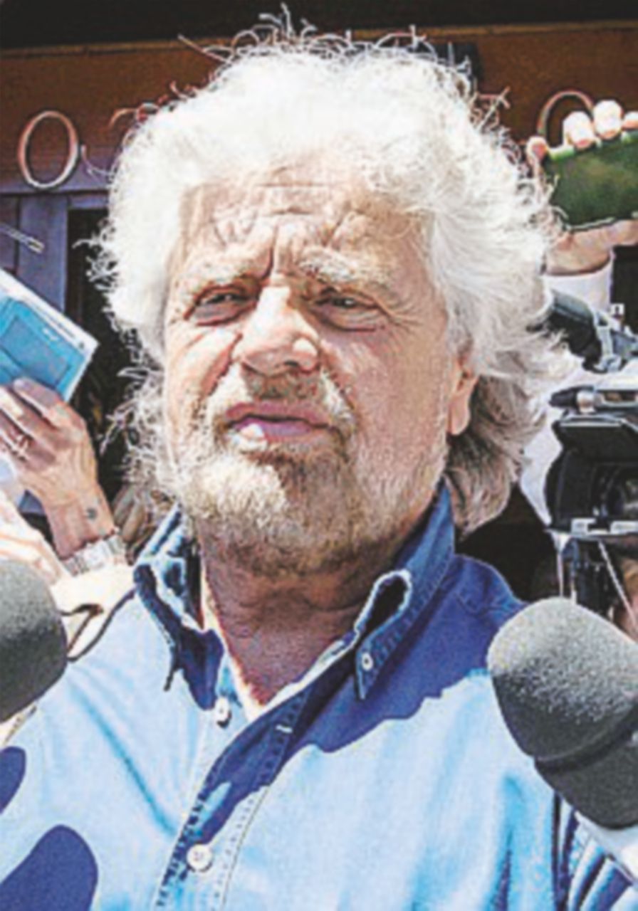 Sondaggi, il Pd sorpassa i 5 Stelle. Raggi meglio di Grillo Sondaggi, il Pd sorpassa i 5 Stelle. Raggi meglio di Grillo
