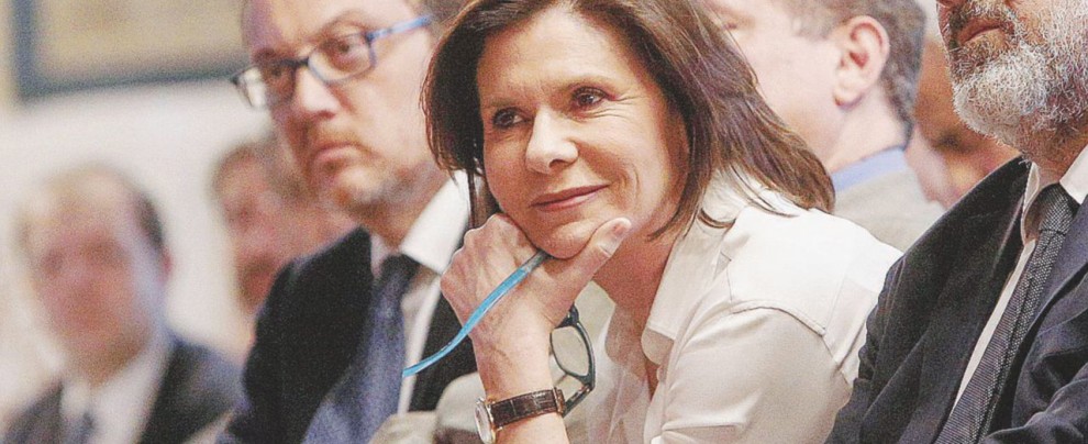 Su ww.ilfattoquotidiano.it le immagini dal palco di Bologna - Ansa Fare l’anti-Matteo? Bianca ci pensa, in nome del padre