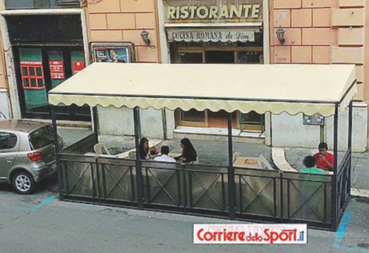 Atto secondo: la foto da Dino Atto secondo: la foto da Dino
