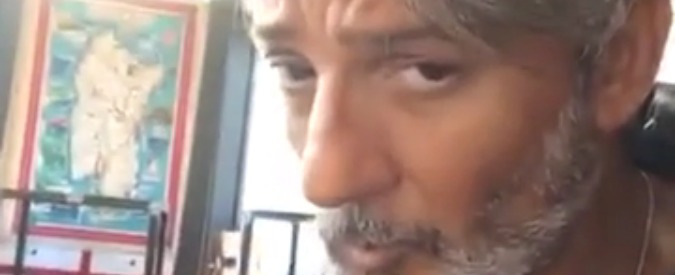 Fiorello, ‘scoop’ in diretta: “Interpreterò Gianluca Vacchi nel nuovo film di Sorrentino”