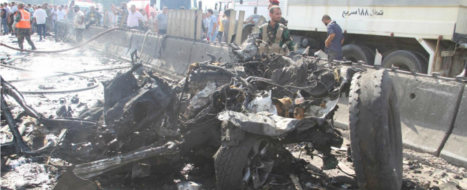 Copertina di Siria, ondata di attentati in tutto il Paese: almeno 53 morti e decine di feriti. L’Isis ha rivendicato gli attacchi – FOTO