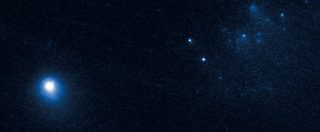 Copertina di Spazio, così si disintegra una cometa. Le immagini del telescopio Hubble