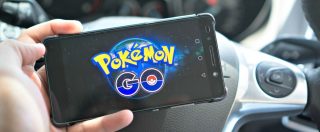 Copertina di Pokémon go, è allarme incidenti stradali: secondo una ricerca sono ben 113 mila