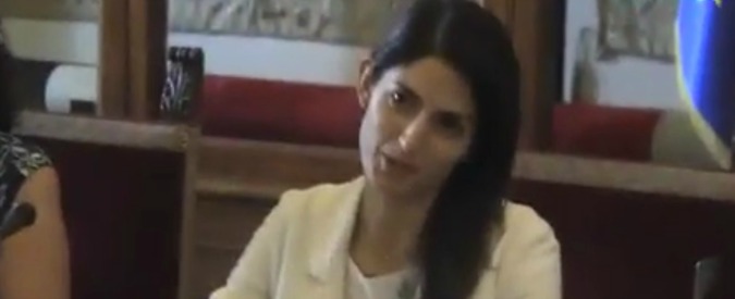 Copertina di Roma, prima giunta senza Minenna e Raineri tra silenzi e sorrisi di circostanza