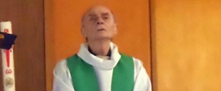 Copertina di Papa Francesco ricorda il prete ucciso dall’Isis a Rouen: “Padre Jacques è beato, ammazzare nel nome di Dio è satanico”