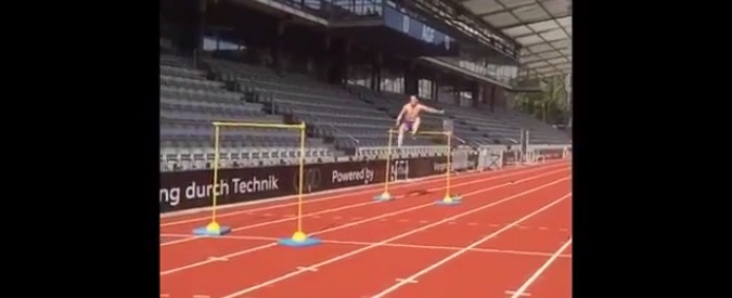 Copertina di Salto in alto, l’allenamento del danese Klausen è sorprendente: così supera ostacoli altissimi