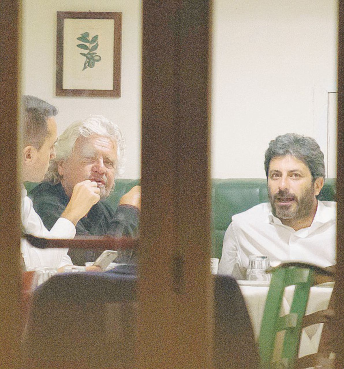 La cena di mercoledì sera ai Parioli La sindaca nel fortino e l’ira dei vertici: “Se fa così è pazza”