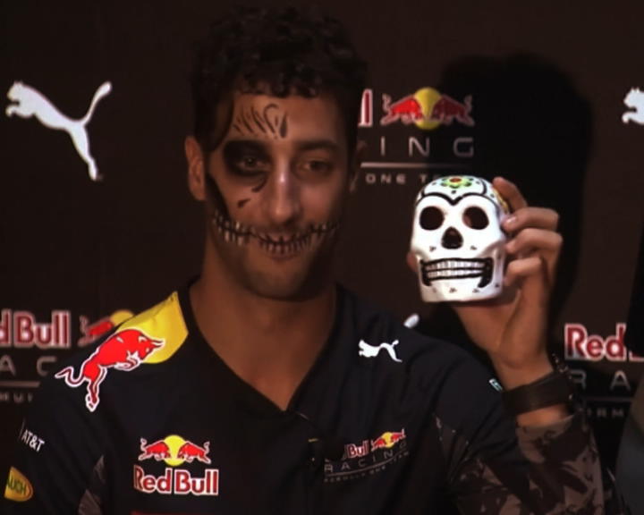Copertina di Formula 1, Ricciardo “morto per un giorno”, ed è subito Halloween! – VIDEO