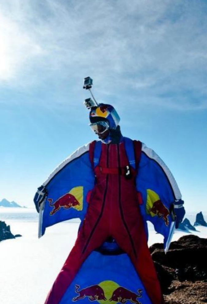 Base Jump, il russo Valery Rozov salta da 7700 metri (VIDEO)