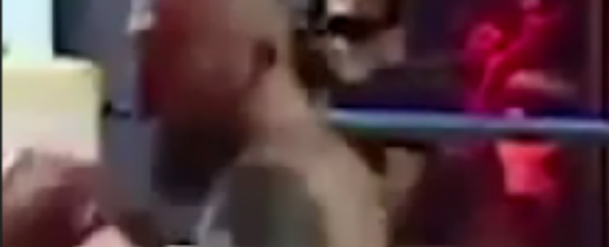 Copertina di Boxe, muore il pugile Towell: era uscito in coma dal ring dopo il ko di Evans