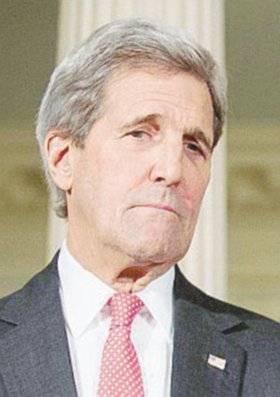 L’impotenza di Kerry: “Non possiamo fermare i raid russi”