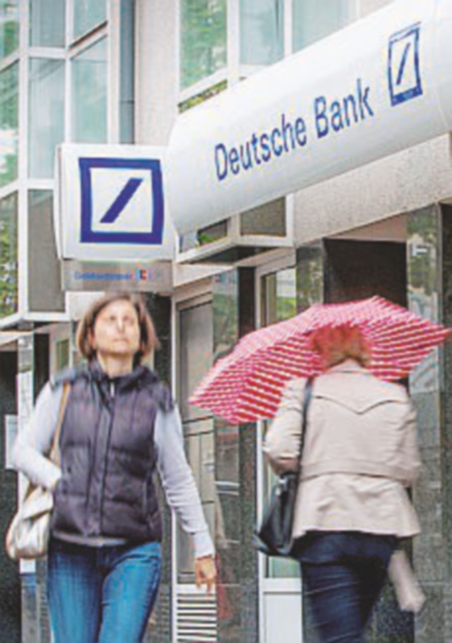 Deutsche Bank tratta per mille esuberi. Ing (olandese) per 5800