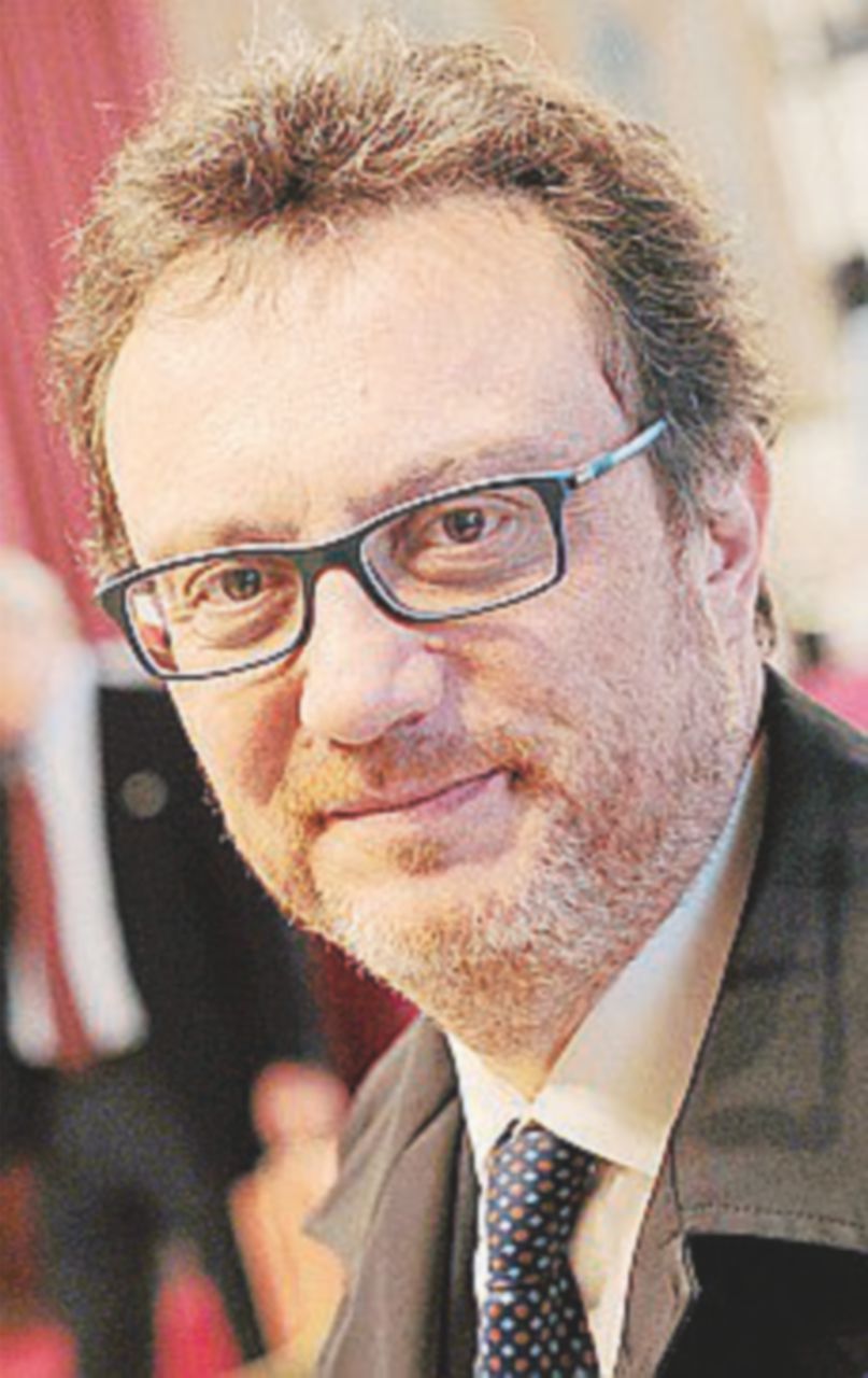 Nel mirino il direttore Orfeo