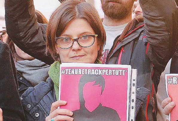 La legge per fare assumere i ricercatori ferma i contratti La legge per fare assumere i ricercatori ferma i contratti