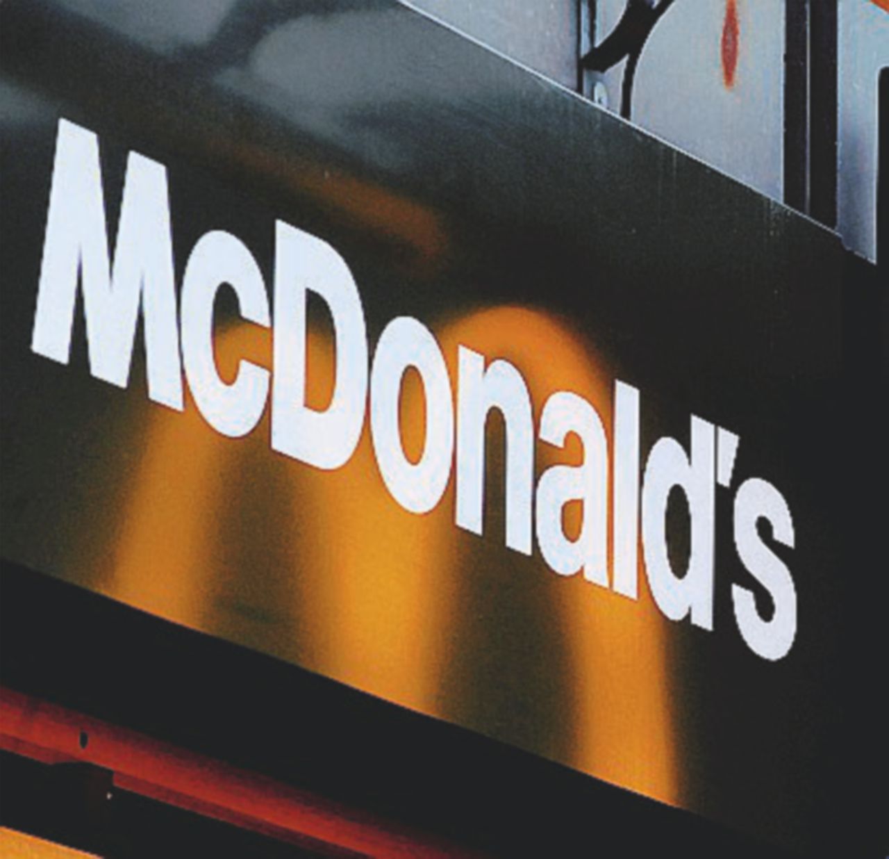 Non darci oggi il panino quotidiano. Cardinali ribelli contro il Vaticano