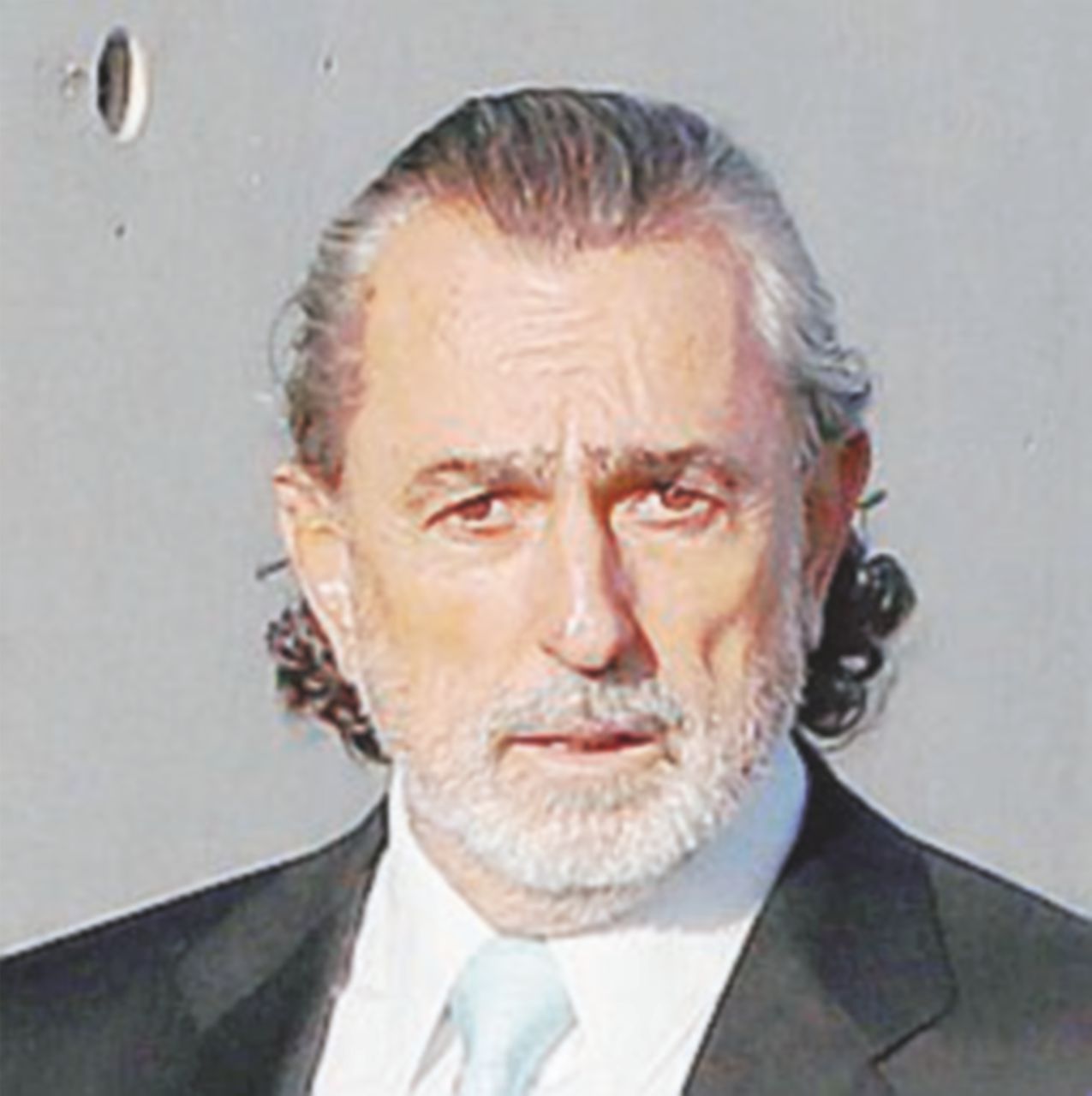 Lo scandalo delle tangenti fa male al PP e inguaia il Psoe