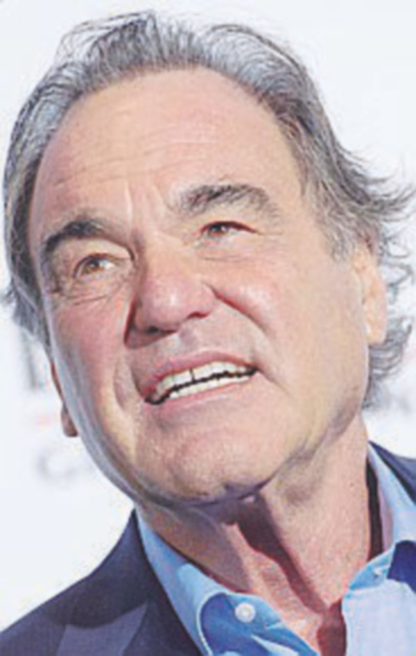 “Grazie a Snowden vi mostro come gli Usa controllano i cittadini come fecero i nazisti”