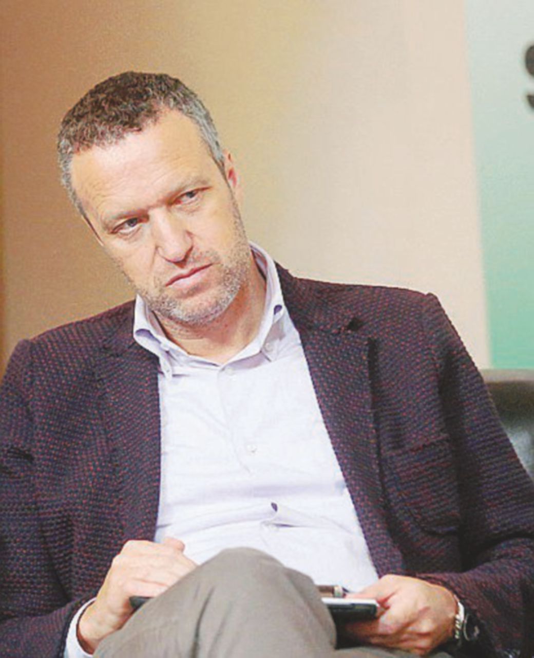 Copertina di È accusato di truffa, Tosi gli offre Verona per i Maya