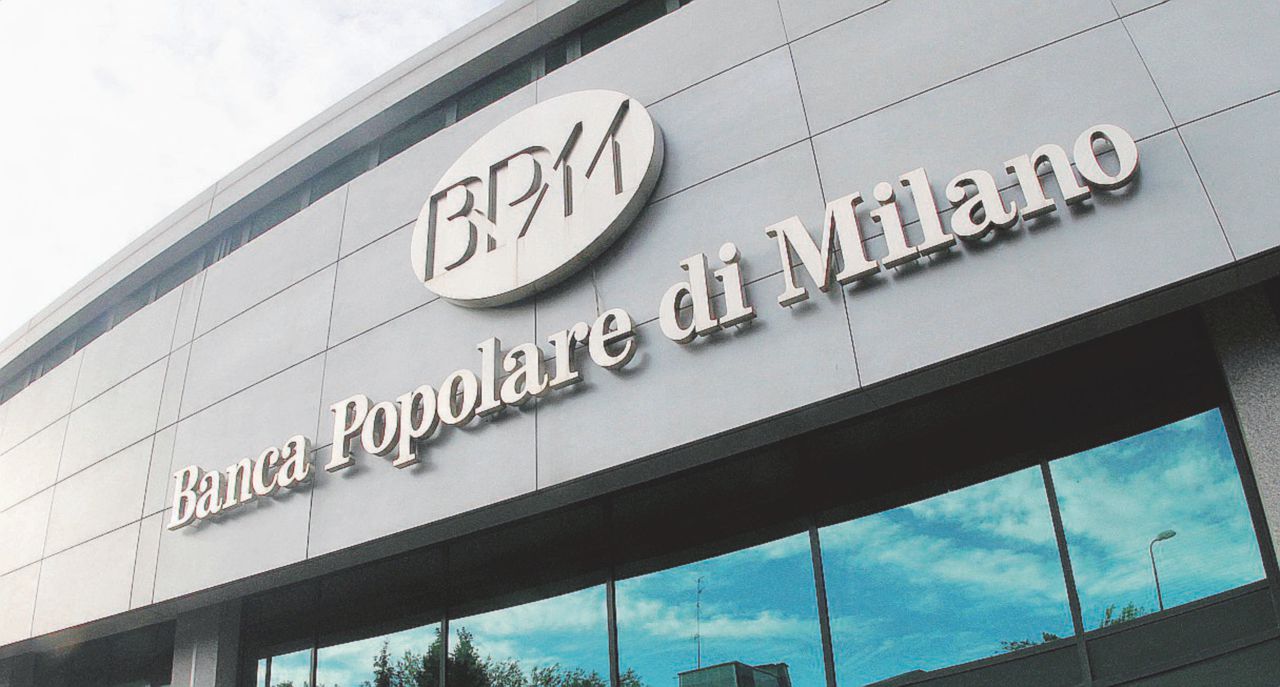 Bpm-Banco, la fragile fusione che premia le poltrone: nasce la terza banca italiana