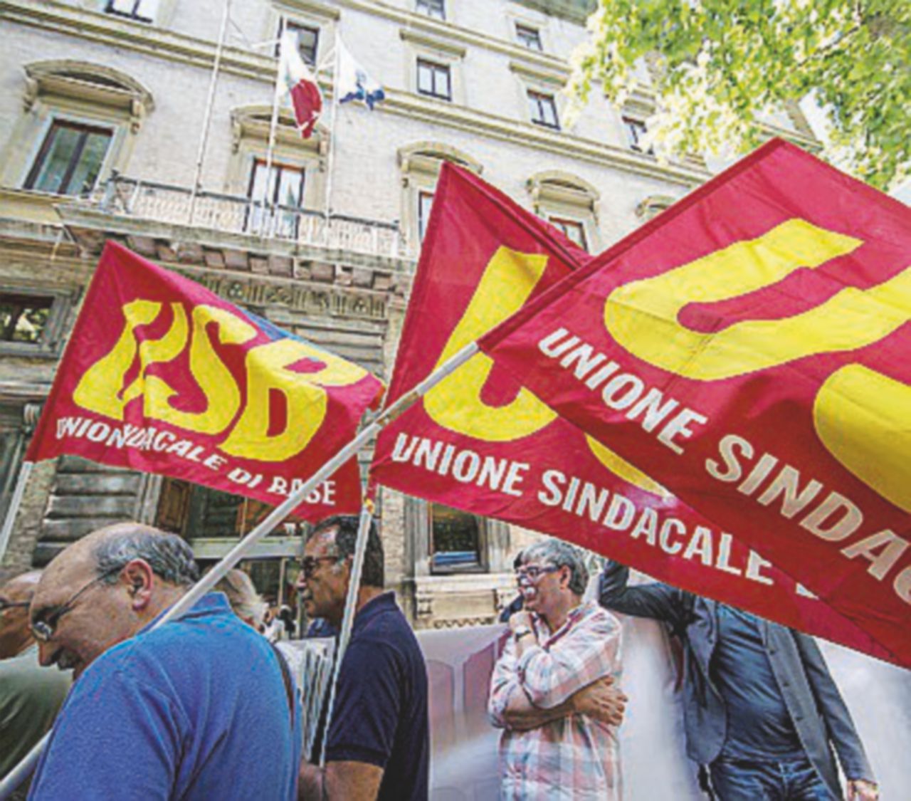 In piazza per il No: sociale e contro Renzi