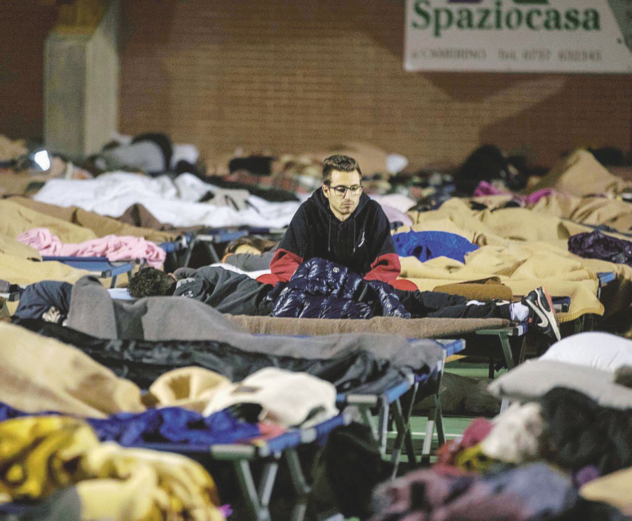 Copertina di Sisma, l’orgoglio di Ussita: “Noi resistiamo in paese”