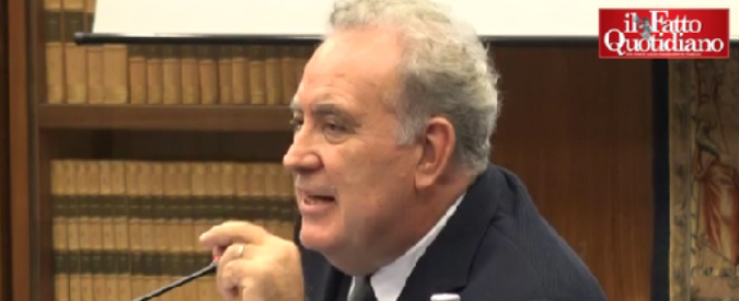 Copertina di Tv, Santoro: “A Berlusconi ho esposto mie critiche spietate. Statista? No!”