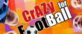 Copertina di Crazy For Football, Totti: “Non mancate, io ci vado”. Lo spot del capitano per il film Campionato Mondiale per persone con da disturbi mentali