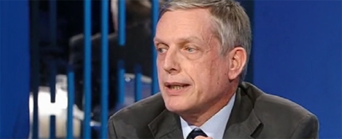 Copertina di Riforme, Cuperlo prende le distanze da D’Alema: “Non condivido le sue espressioni su Renzi”