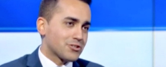 Copertina di Di Maio: “Obama ha permesso a Renzi di riempire i giornali. E’ così che si tiene buona l’Italia”