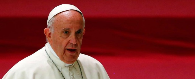 Giubileo dei carcerati, Papa Francesco: “Ipocrita chi vede la prigione come unica via”. E chiede un “atto di clemenza”