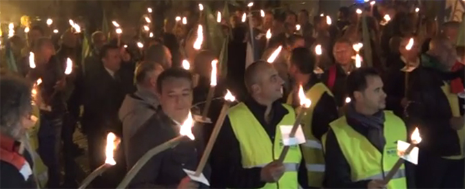 Copertina di Polizia, sit-in a Montecitorio. “Governo investa in sicurezza. Mancano 45mila uomini”