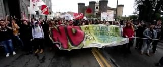 Copertina di Buona scuola, studenti di Napoli in corteo per il “No”. Anche contro la riforma costituzionale