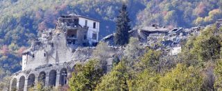 Copertina di Terremoto Centro Italia, comitato: “La vicepresidente Pd della Regione Marche ha chiamato ‘gentaccia’ una terremotata”