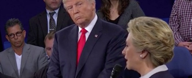 Copertina di Elezioni Usa 2016, Trump vs Clinton: “Io sessista? Parole da spogliatoio. Tuo marito ha commesso abusi reali”