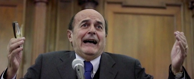 Copertina di Bersani su Renzi: “Rassegniamoci a un segretario che dice “fuori, fuori”: se ne son viste tante…”