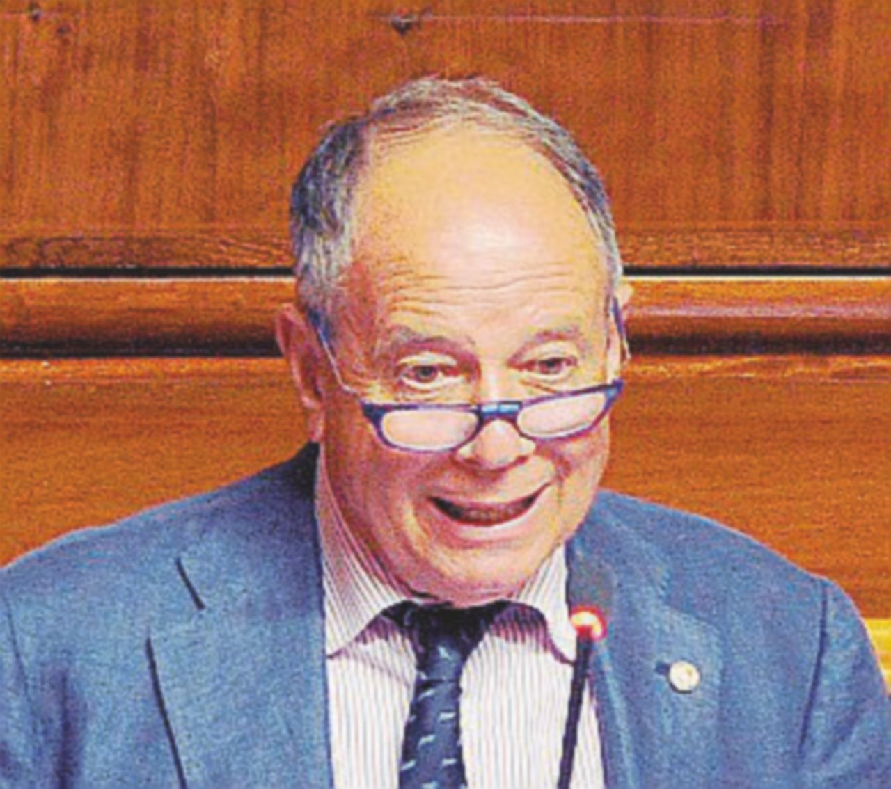 “I partiti non esistono, vado dove mi pare” “I partiti non esistono, vado dove mi pare”