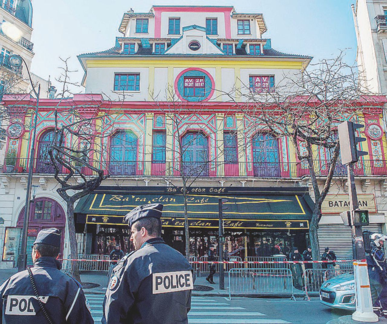 Dalla strage jihadista alla musica ritrovata, riapre il Bataclan Dalla strage jihadista alla musica ritrovata, riapre il Bataclan
