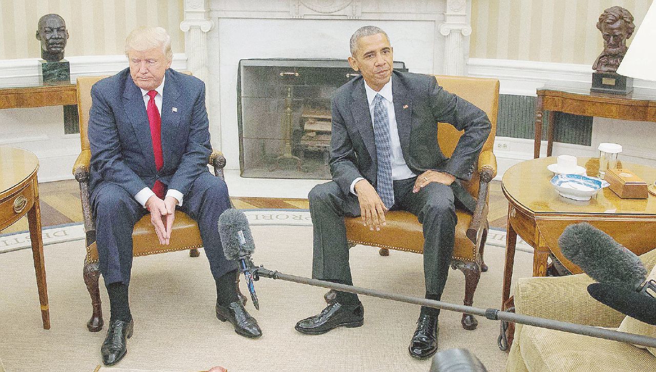 Trump e Obama nello Studio Ovale: 90 minuti di faccia-a-faccia. Il presidente eletto immobilizza Obama