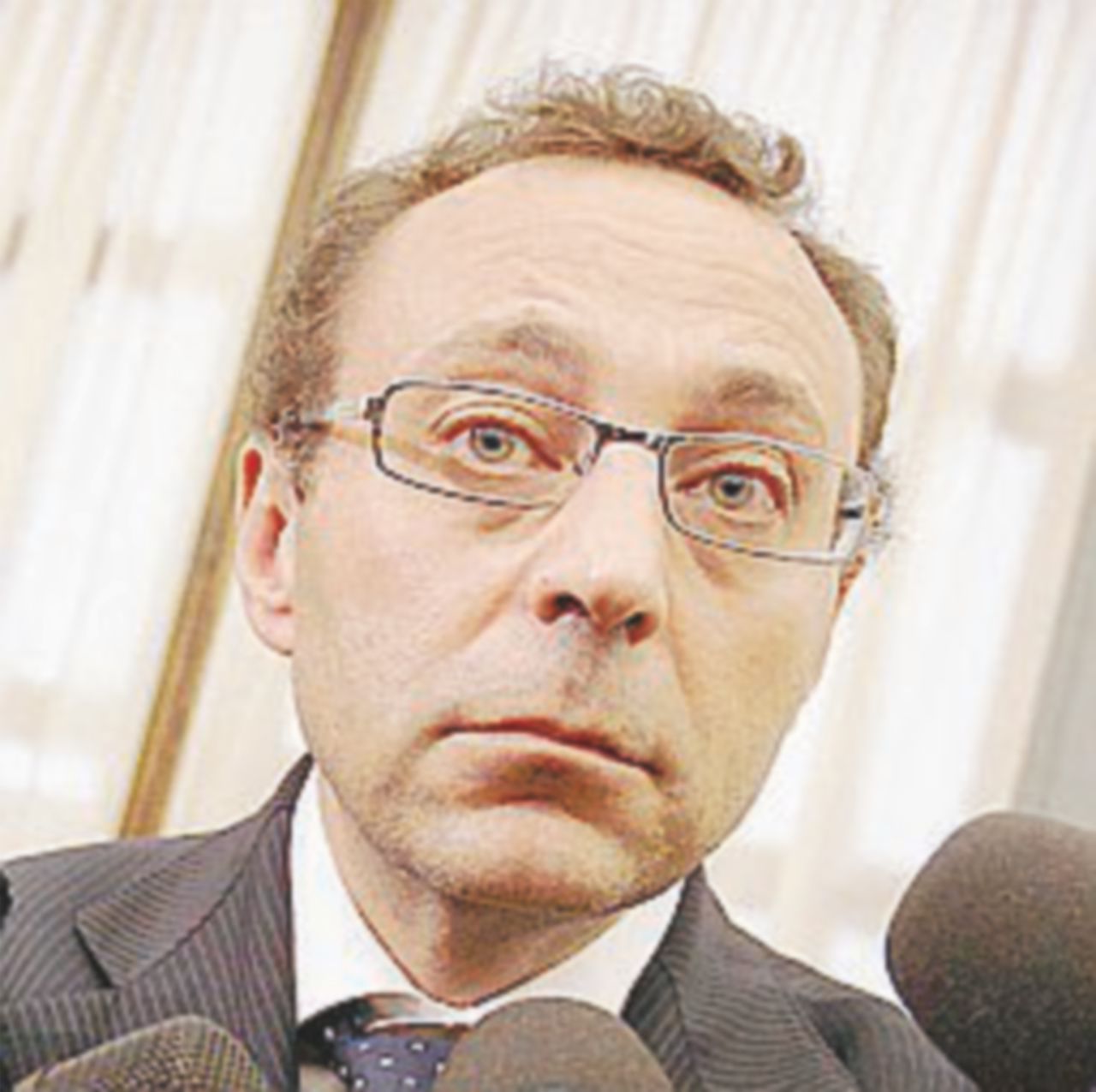 Dopo il libro contro di lui Esposito boccia Spirito Dopo il libro contro di lui Esposito boccia Spirito