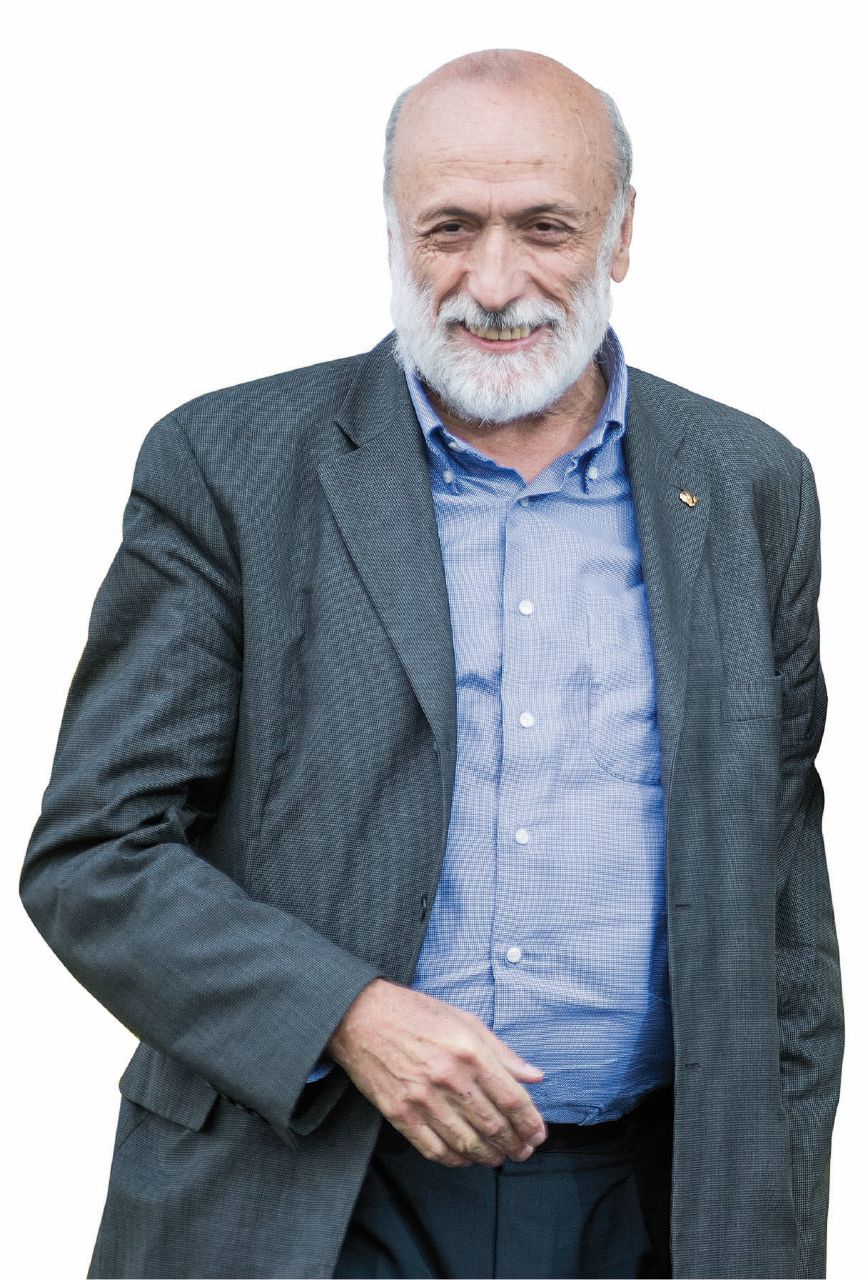 Terra Madre - Carlin Petrini è anche l’ideatore della kermesse torinese - LaPresse/Ansa “La sinistra ha perso l’identità. Gli italiani? Migliori di chi li guida”
